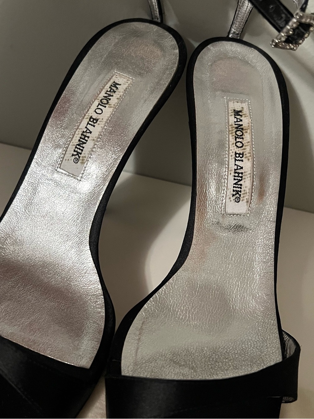 Manolo Blahnik Black Satin & Rhinestone Heels - Size 41 - Picture 4 of 11